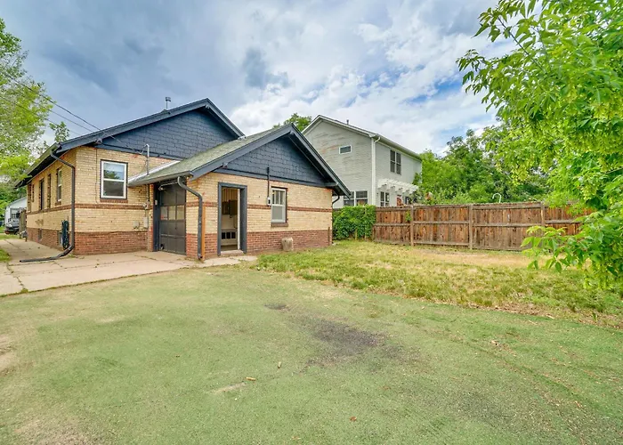 Cozy W/ Yard < 1 Mi To Downtown! Holiday home Cheyenne